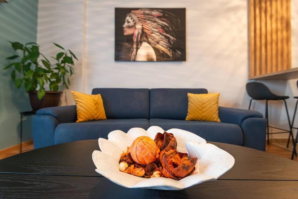 Modern, Bright And Cozy Apartment 波德戈里察 外观 照片